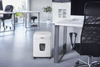 Dahle ShredMATIC 90 Aktenvernichter Autofeed (90 Blatt, P-4, Partikelschnitt, öl- und wartungsfrei, Automatischer Papiereinzug) lichtgrau/staubgrau