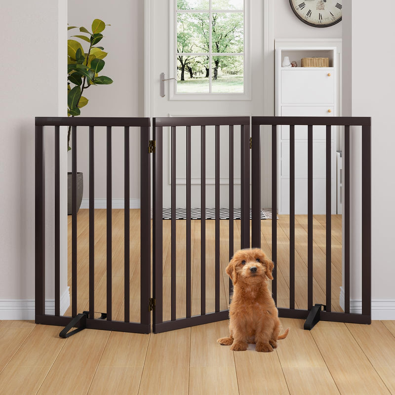 Semiocthome Absperrgitter für Hunde, 3-Panel Hundegitter, ausgestattet mit 2 Metallstützen, 82 cm hoch, faltbares Gitter für den Innenbereich, erweiterbar bis 140 cm Breite, Braun
