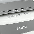 Leitz IQ Autofeed Small Office Aktenvernichter, 50 Blatt Papierstapel schreddern, Zeit sparen mit automatischem Einzug, Partikelschnitt P4, 20L Abfallbehälter, Leiser Betrieb für Büro, 80350000