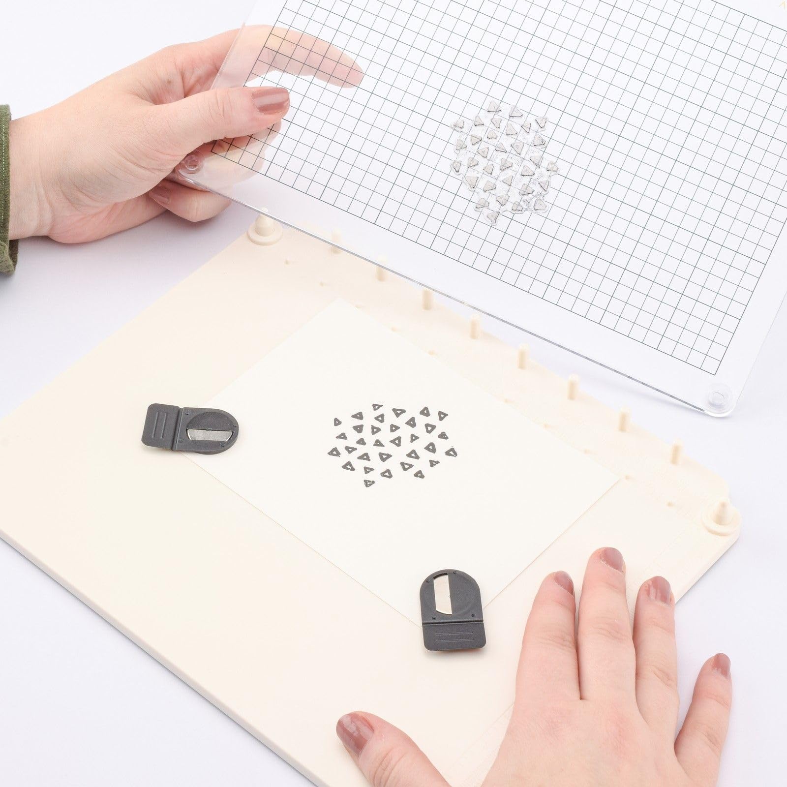 Vaessen Creative Stamp Easy Pro Stempelhilfe Trennbar inkl. Stempelplatten, Magnetplatten Und Magneten, An 3 Seiten Randlos, Zur genauen Positionierung von Stempeln für Clear Stamp Und Gummistempel