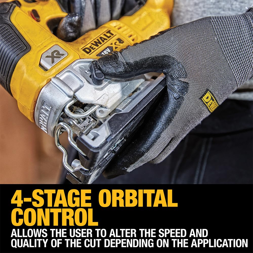 Dewalt 18V Akku-Pendelhubstichsäge DCS335NT (bürstenlos, verstellbarer Alu-Druckguss-Sägeschuh, 3-fach Pendelhub, inkl. Absaugadpater, Sägeschuh-Schutzauflage, TSTAK Box II, Lieferung ohne Akku)