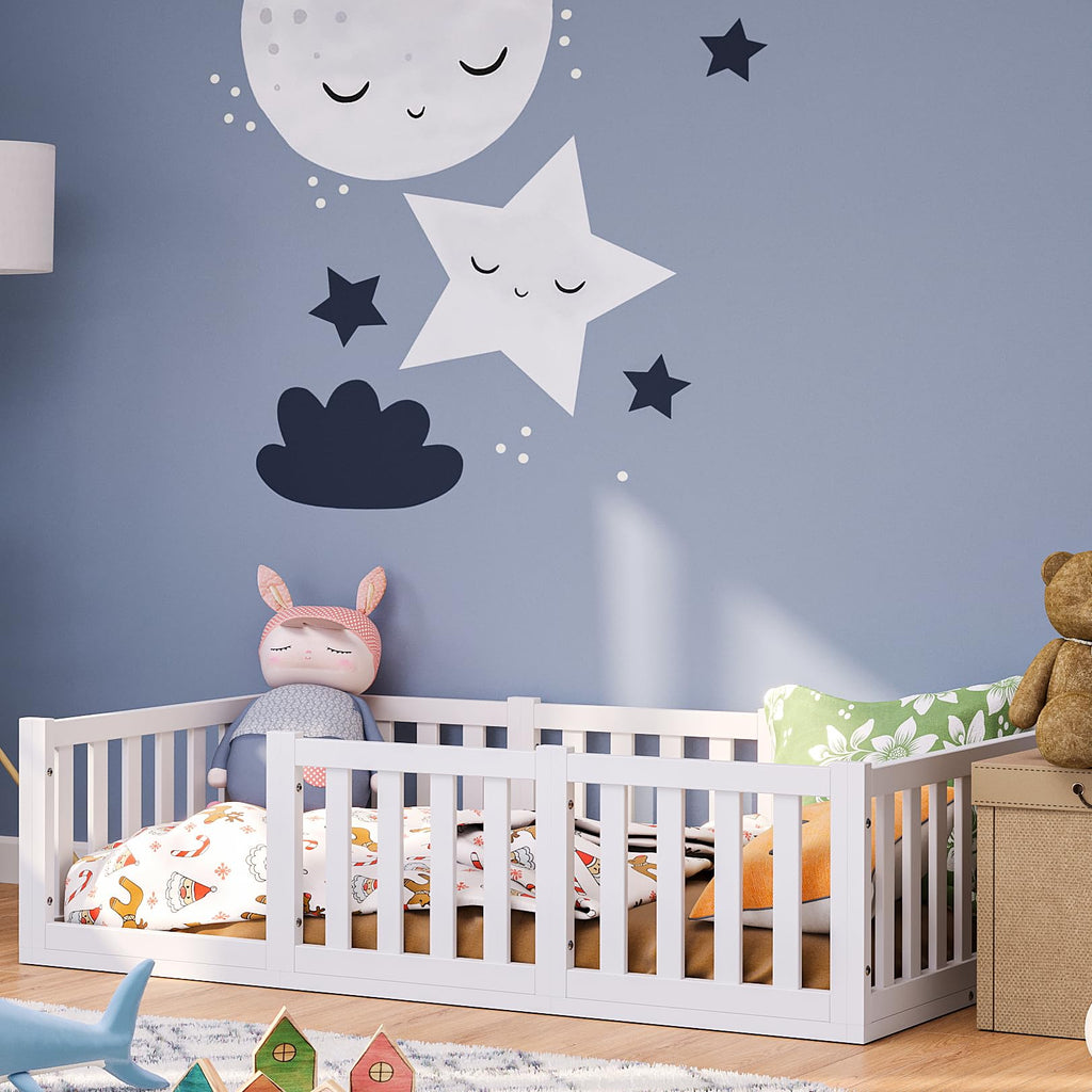 Bellabino Tapi Bett 80x160 cm, Kinderbett mit Rausfallschutz, inklusive Lattenrost, Montessori Bodenbett für Jungen und Mädchen aus Kiefer Massivholz, weiß lackiert, Bed