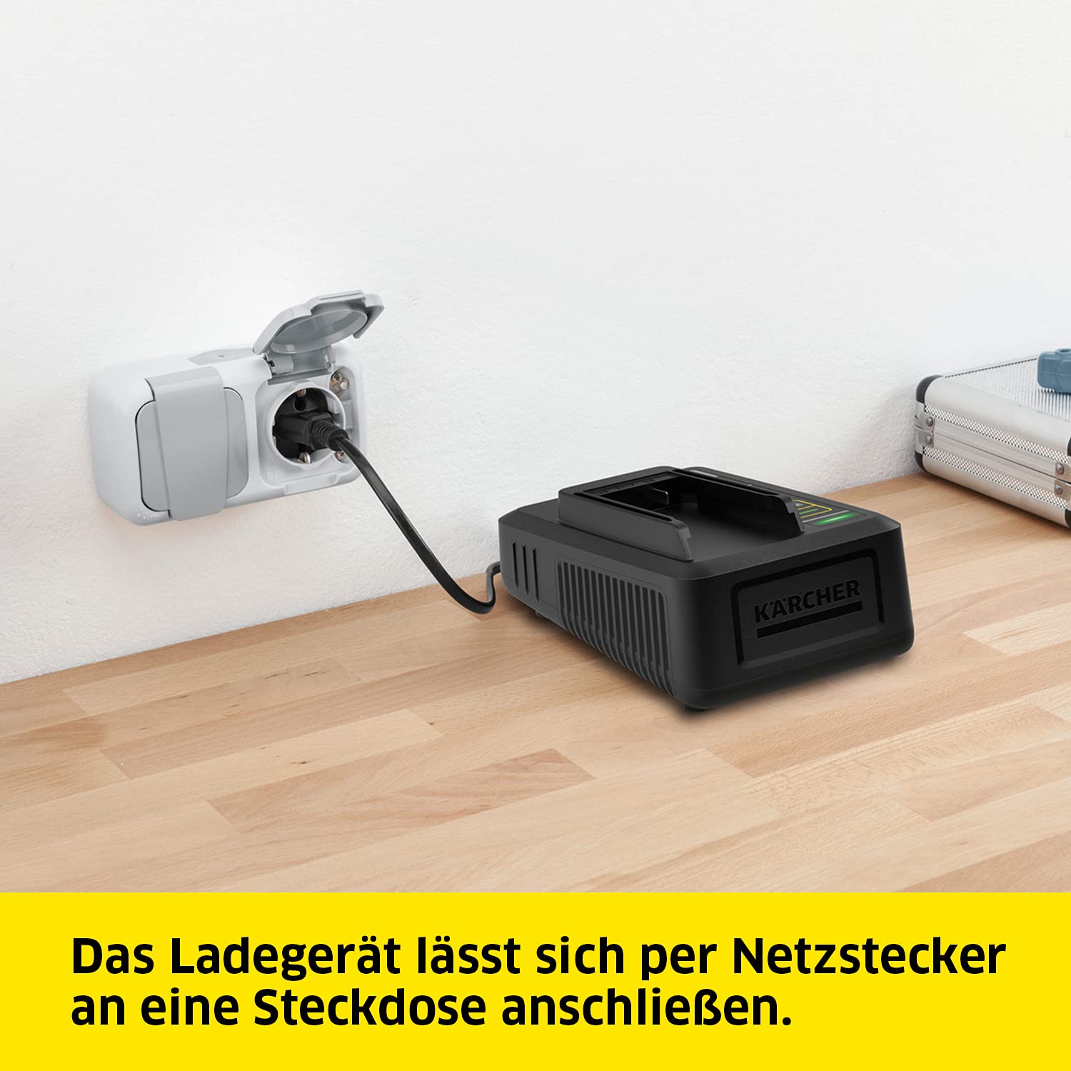 Kärcher 18 V Starter Kit 18/25, 18 V/2,5 Ah Akku mit Schnellladegerät, Lithium-Ionen-Akku, Ladezeit: in weniger als 1,5 Stunden zu 100% aufgeladen, für alle Geräte der 18 V Battery Power Plattform