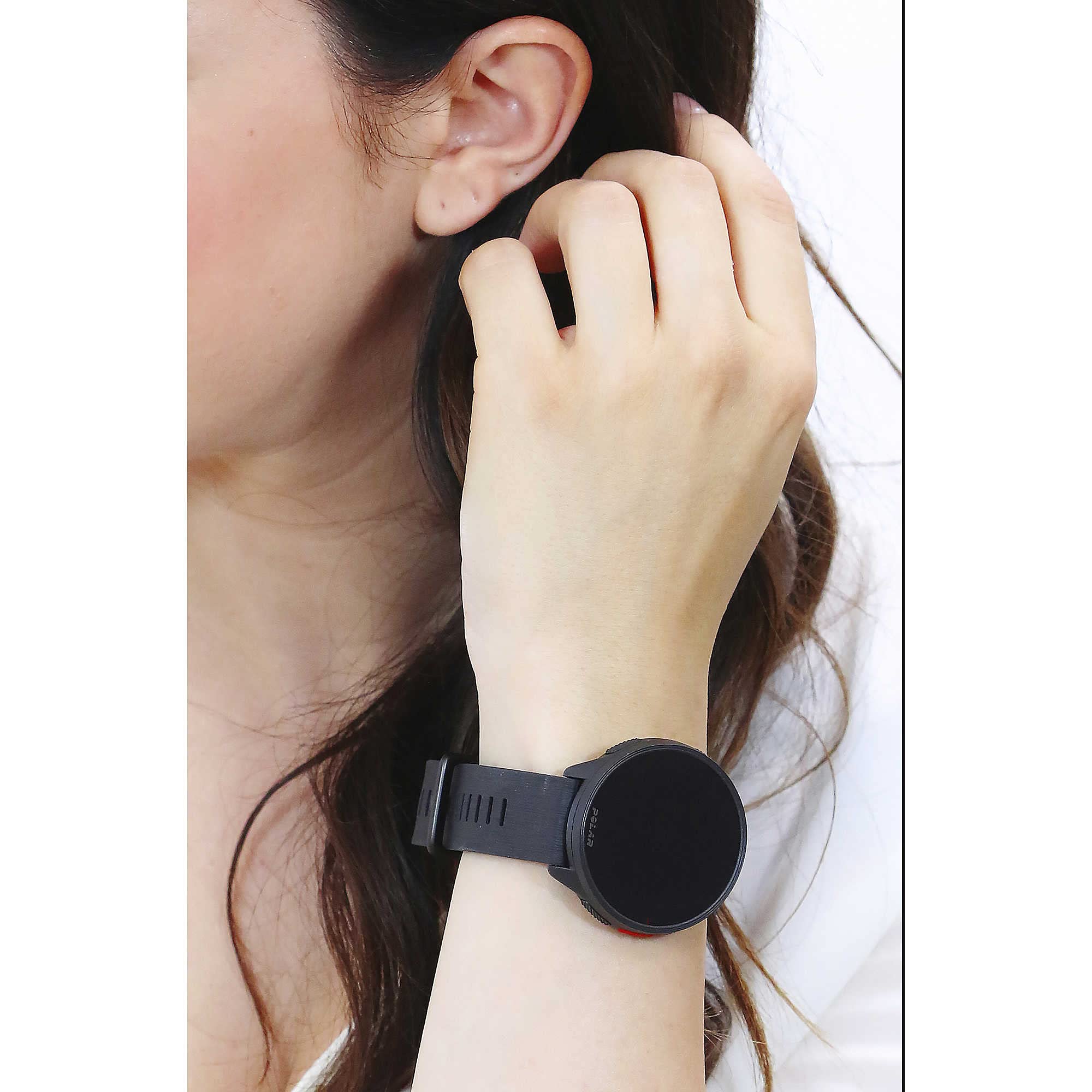 Polar Pacer - GPS-Laufuhr - sehr schneller Prozessor - Ultraleicht - helles Display - griffige Tasten - personalisiertes - Pulsmesser - Musiksteuerung, Night Black, S-L