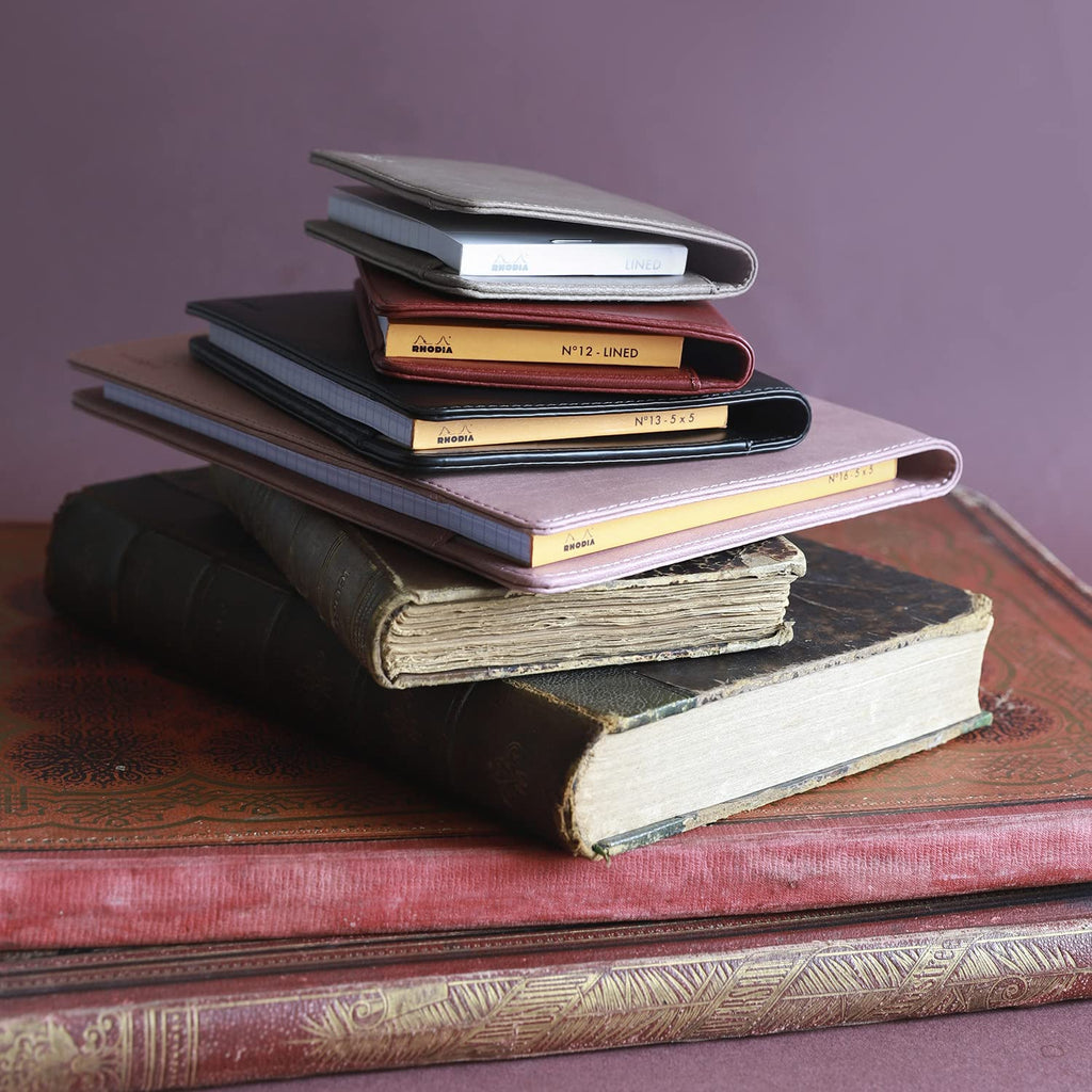 Rhodia 216001C - Mappe für Block oder Notizheft Rhodiarama - N°16, für DIN A5 (14,8x21 cm) 17,5x23,5 cm, elegant und praktisch, schwarz, 1 Stück