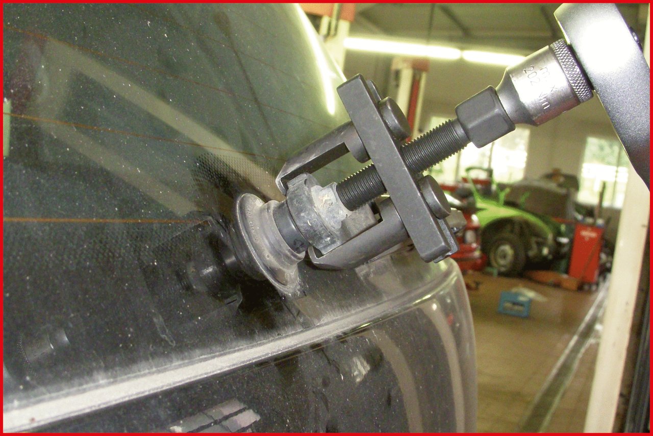 KS Tools 700.1185 Universal-Scheibenwischarm-Abzieher 2-armig, Schwarz