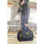 STANLEY FatMax Werkzeugtasche/Tragetasche für Werkzeug mit Fächern Quick Access (mit 4 Fächern, aus 600 x 600 Denier Nylon, mit Kunststoffboden & gepolstertem Schultergurt) FMST1-80147