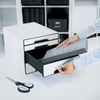 Leitz CUBE Schubladenbox mit 4 Fächern, A4, Inkl. transparentem Schubladeneinsatz, Weiß /Schwarz, WOW, 52521001