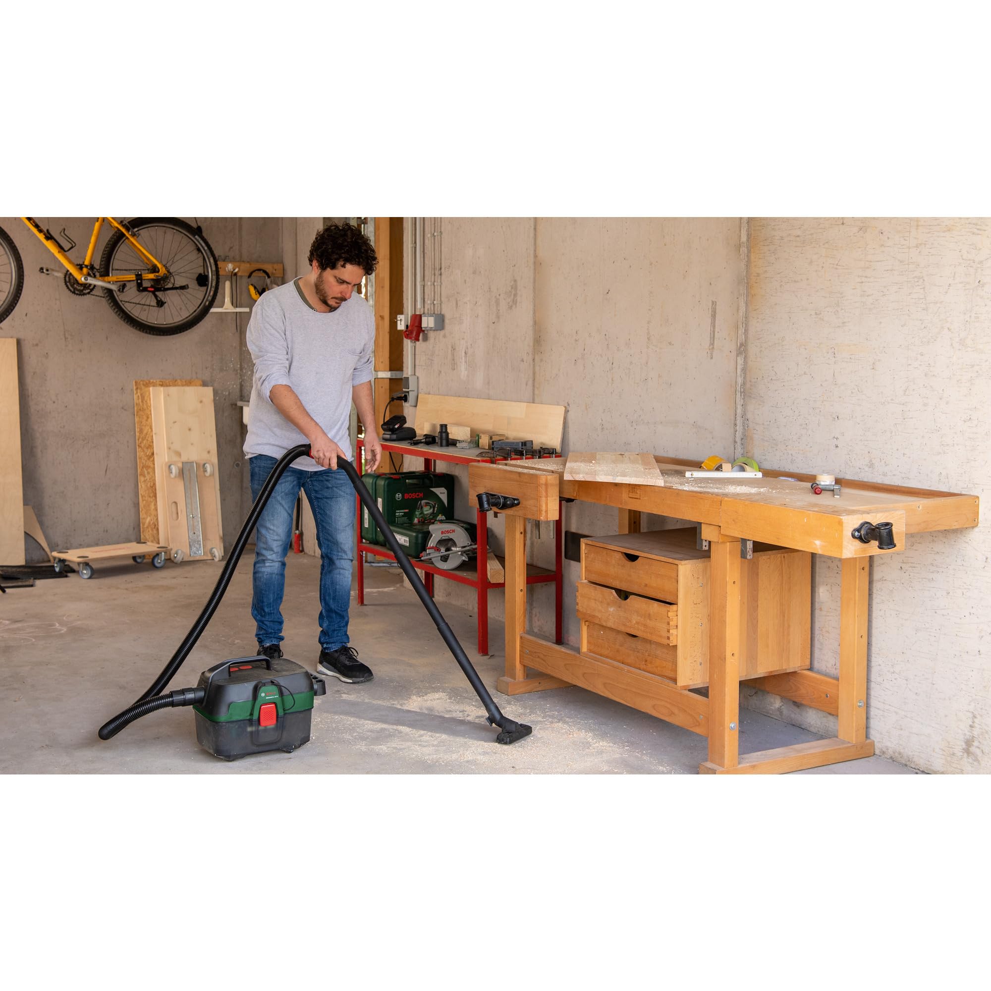 Bosch Akku Nass- und Trockensauger AdvancedVac 18V-8 (ohne Akku, 18 Volt System, mit Zubehörset, im Karton)