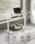 VASAGLE Höhenverstellbarer Schreibtisch elektrisch, 120 x 60 cm Tischoberfläche, Memory-Funktion mit 4 Höhen, mit Steckdosen und Stoffschubla, wolkenweiß-golichenfarben LSD112W01