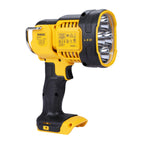 DEWALT Akku-LED-Strahler / Baustellenstrahler (18 V, max. 1.000 Lumen, max. 400 m Distanz, drei weiße und ein abgesoftete rote LED, drehbarer Lampenkopf, Lieferung ohne Akku und Ladegerät), DCL043