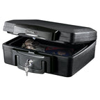Master Lock Tresor Feuerfest und Wasserdicht mit Schlüssel, Dreifacher Schutz - Flug, Feuer und Flut, 4.9L, 15.6 x 36.2 x 33 cm