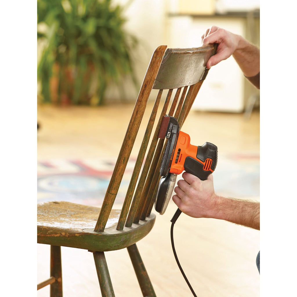 BLACK+DECKER Dreieckschleifer Mouse- Kraftvolle Schleifmaschine mit Staubfangbehälter inkl. Mikrofilter - Für das Abschleifen selbst an schwer zugänglichen Stellen - 1 x Schleifer 120 W - KA2000