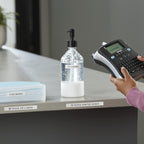 DYMO LabelManager 210D+ Beschriftungsgerät im Koffer | Etikettiergerät mit QWERTZ Tastatur & großem Grafikdisplay | Einfache Textbearbeitung | für D1 Etiketten in 69und 12mm Breite