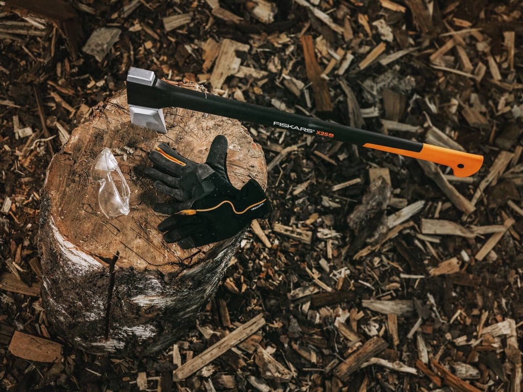 Fiskars Spaltaxt, Inklusive Klingen- und Transportschutz, Länge: 72 cm, Antihaftbeschichtet, Hochwertige Stahl-Klinge/Glasfaserverstärkter Kunststoff-Stiel, Schwarz/Orange, X25–XL, 2,4 kg, 1015643