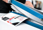 Dahle 561 Papierschneider mit Sicherheitsautomatik (Bis DIN A4, 35 Blatt Schneidleistung), 265 x 440 mm