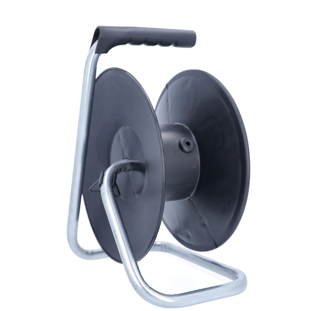 as - Schwabe Kunststoffkabeltrommel Leertrommel Ø285 mm für ca. 50 m Kabel, 4 Einbausteckdosen mit Klappdeckel 230V/16A, Thermoschutzschalter, IP20, Schwarz, 10208