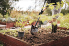 Fiskars Gärtnerspaten, Spitz, Spaten für harte, steinige Böden, Länge: 125 cm, Hochwertiger Borstahl, Grau/Schwarz, Ergonomic, 1070639