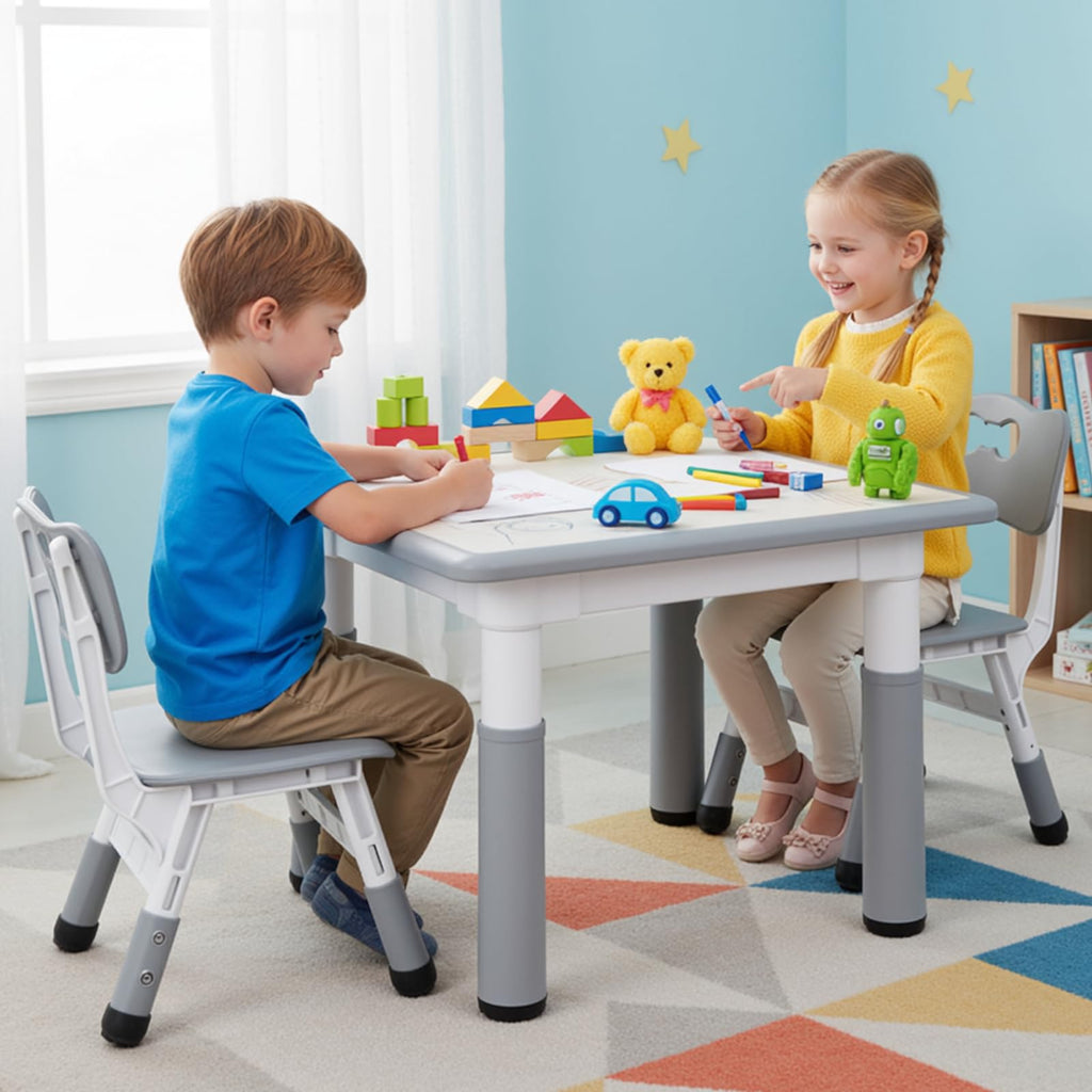 Kindertisch mit 2 Stühlen, Kindersitzgruppe Höhenverstellbar Packung, Tisch Stuhl Set für Kinderzimmer, Plastik Kindermöbel, Sitzgruppe für Jungen Mädchen ab 3 Jahre (Grau, Quadratischen Tisch)