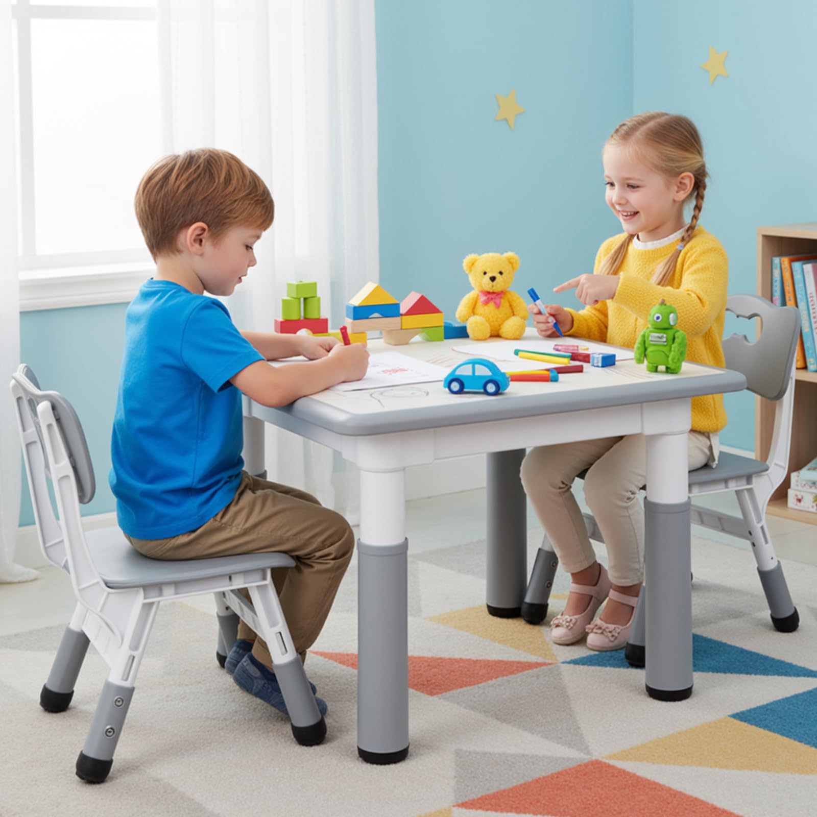 Kindertisch mit 2 Stühlen, Kindersitzgruppe Höhenverstellbar Packung, Tisch Stuhl Set für Kinderzimmer, Plastik Kindermöbel, Sitzgruppe für Jungen Mädchen ab 3 Jahre (Grau, Quadratischen Tisch)