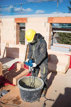 Scheppach Doppel Rührwerk PM1800D | 1800W | Stablänge: 570mm / Rührkorb-Ø: 110mm | Drehzahlregulierung in zwei Stufen | 2-Gang-Getriebe | Handrührwerk | Farb & Mörtelrührwerk | Farbrüher