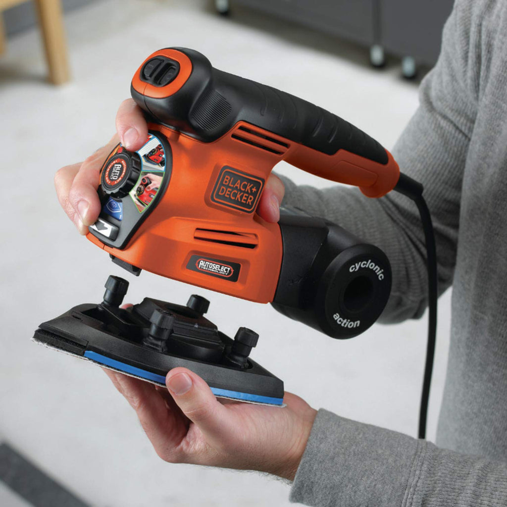 Black+Decker 4-in-1 Multischleifer (220W, mit Autoselect-Auswahl, werkzeuglosem Schleifplattenwechsel, mit Fingeraufsatz, im Koffer mit 17tlg. Schleifpapier-Zubehör-Set) KA280K