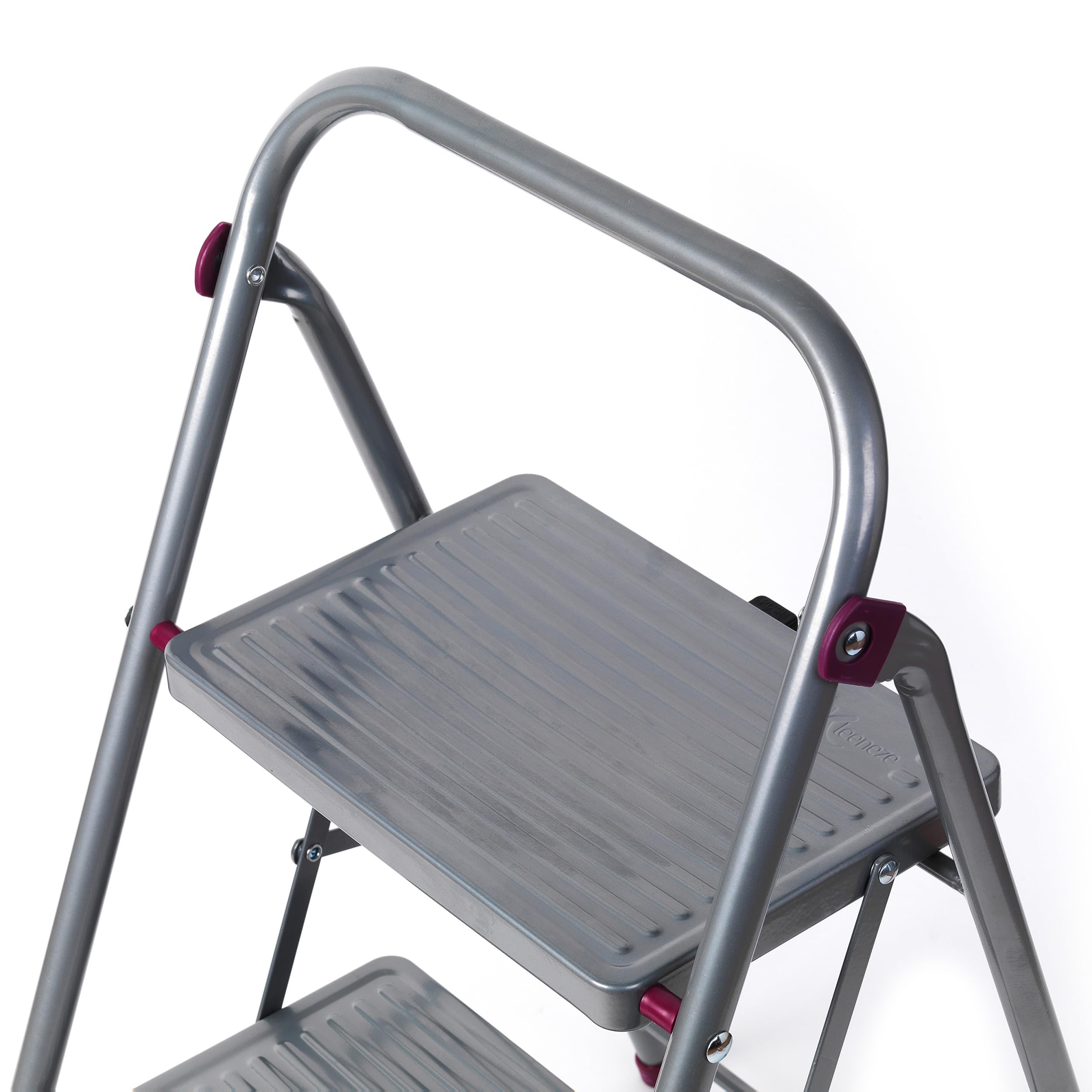 Kleeneze zusammenklappbare 3-stufige Trittleiter, leichte Klappleiter für Heimwerker, sicheres Arbeiten, rutschfeste Trittstufen, robuster Stahl, Sicherheitsclip, 105 cm, rosa/grau, Tragkraft 150 kg