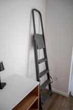 DRABEST - Stehleiter - mit 5 Stufen - bis 125 kg belastbar - 1,73 m lang - Arbeitshöhe 3 m - Trittleiter, Bockleiter aus Stahl pulverbeschichtet - für Haushalt, Malerarbeiten - Grau
