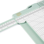 Vaessen Creative Papierschneider Mit Falzbrett 15x30,5cm, Mintgrün, für Scrapbooking und Karten Basteln