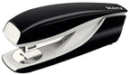 Leitz Büro Heftgerät und Locher-Set, Für 30 Blatt, Ergonomische Design, Schwarz, NeXXt-Serie, 50950095