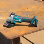 Makita DGA504Z Akku-Winkelschleifer 18 V (ohne Akku, ohne Ladegerät)