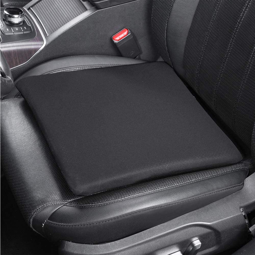 Amazon Basics Quadratisch Sitzkissen aus Memoryschaum, 38 x 38 cm, Schwarz