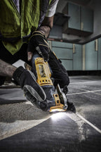 DeWALT oszillierendes Multi-Tool DWE315 mit 30-tlg. Zubehör-Set