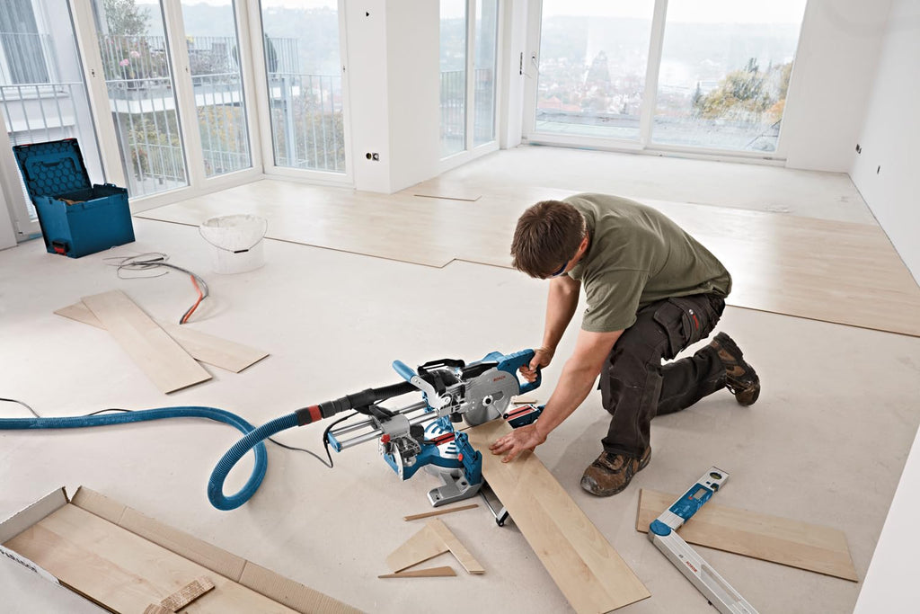 Bosch Professional Kappsäge GCM 8 SJL (1600 Watt, Sägeblatt-Ø: 216 mm, im Karton)