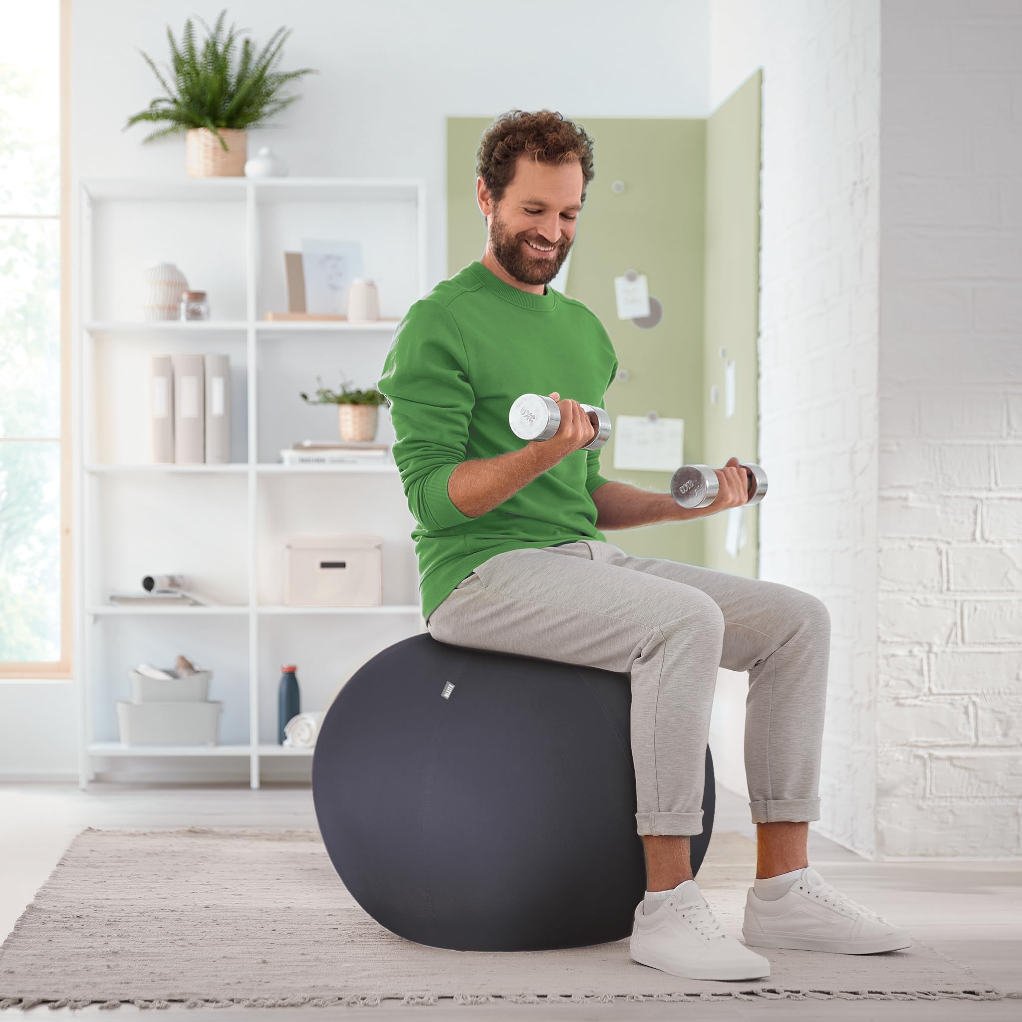Leitz Ergo Active Sitzball mit Anti-Wegroll-Funktion, Ergonomische Alternative zum Bürostuhl, Gymnastikball, 65 cm Durchmesser, Stoffbezug, Für Büro oder Home Office, Ergo-Serie, Dunkelgrau, 65420089