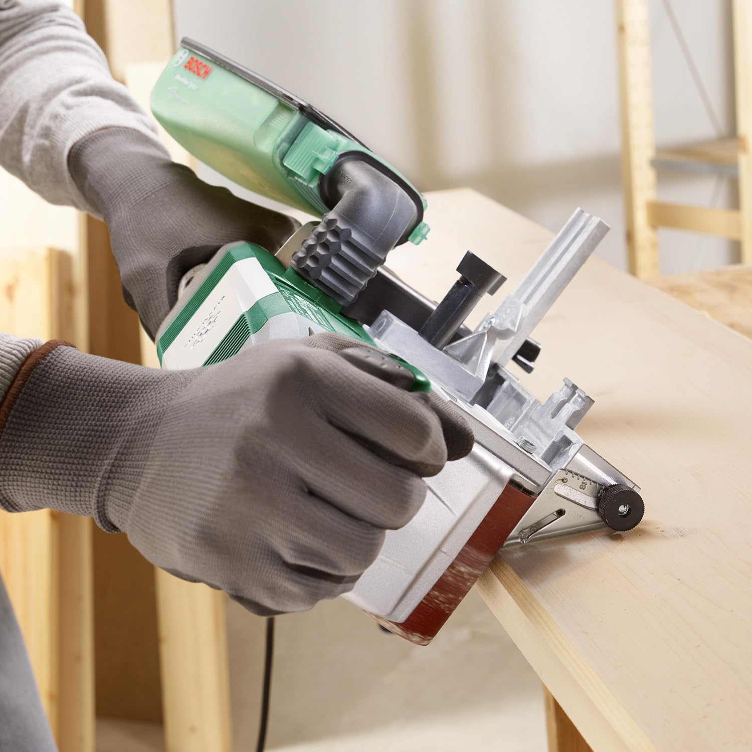 Bosch Bandschleifer PBS 75 AE Set (750 W, Bandgeschwindigkeit 200-350 m/min, Schleiffläche 165x76 mm, im Koffer)
