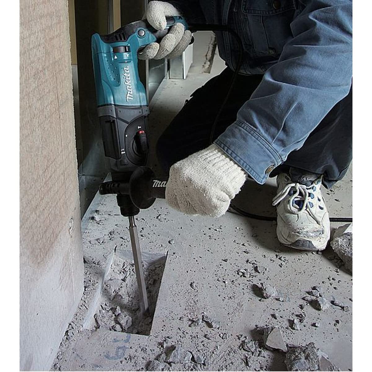 Makita HR2470 Bohrhammer für SDS-PLUS 24 mm
