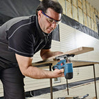 Bosch Professional 12V System Akku Stichsäge GST 12V-70 (Schnitttiefe in Holz: 70mm, inkl. 2x Sägeblatt, Gleitschuh, Spanreißschutz, L-BOXX, ohne Akku/ Ladegerät)