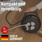 Brennenstuhl Vario Line Kabelbox 3-fach mit USB/Mini-Kabeltrommel für den Innenbereich (Indoor-Kabeltrommel mit USB-Ladefunktion und 10m Kabel, Made in Germany) schwarz