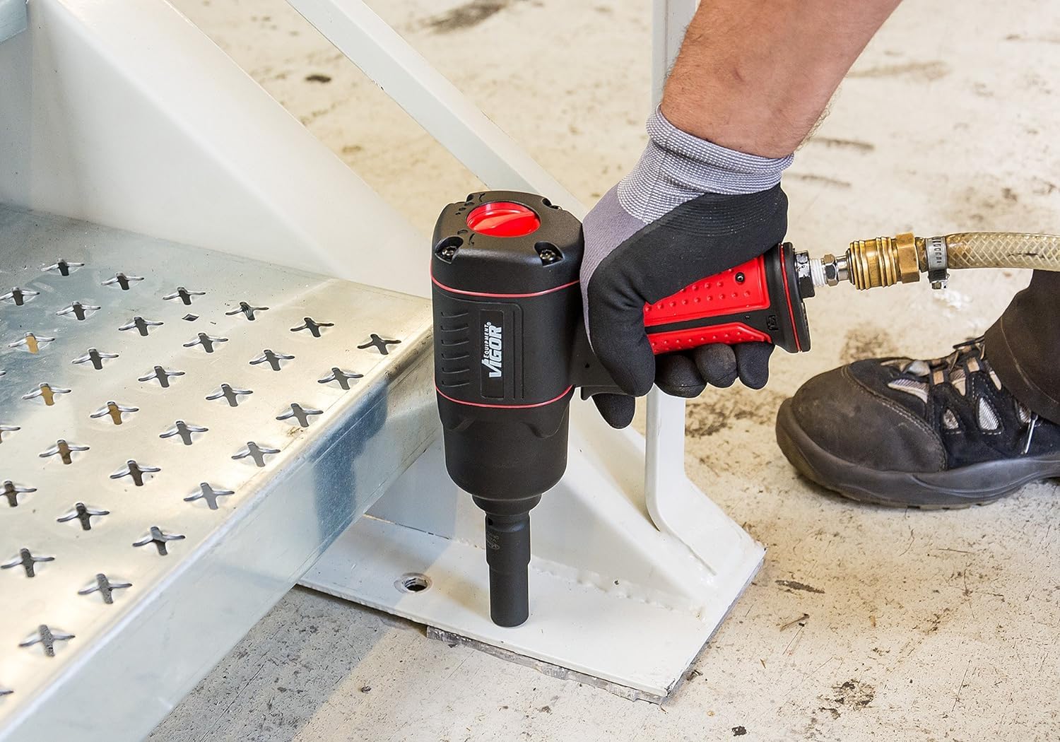 ViGOR V4800 Druckluft-Schlagschrauber - max. Lösemoment 1200 Nm, Vierkant 12,5 mm (1/2 Zoll) - vibrationsarmer Druckluftschrauber zum Anziehen und Lösen von Schrauben