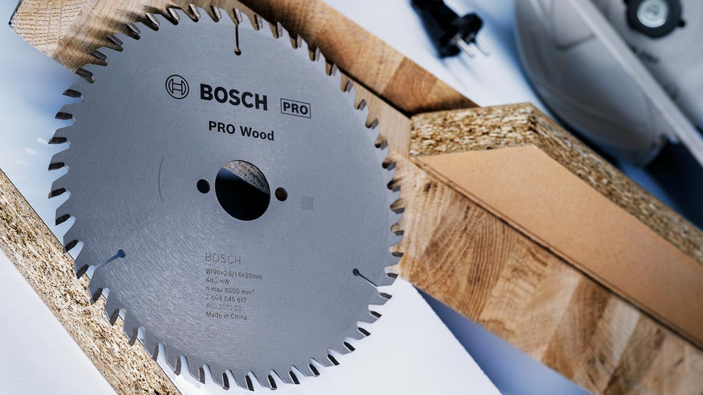 Bosch Professional Kreissägeblatt Optiline Wood (für Holz, 250 x 30 x 3,2 mm, 40 Zähne, Zubehör Kreissäge), 2608640728, Ø 250 mm