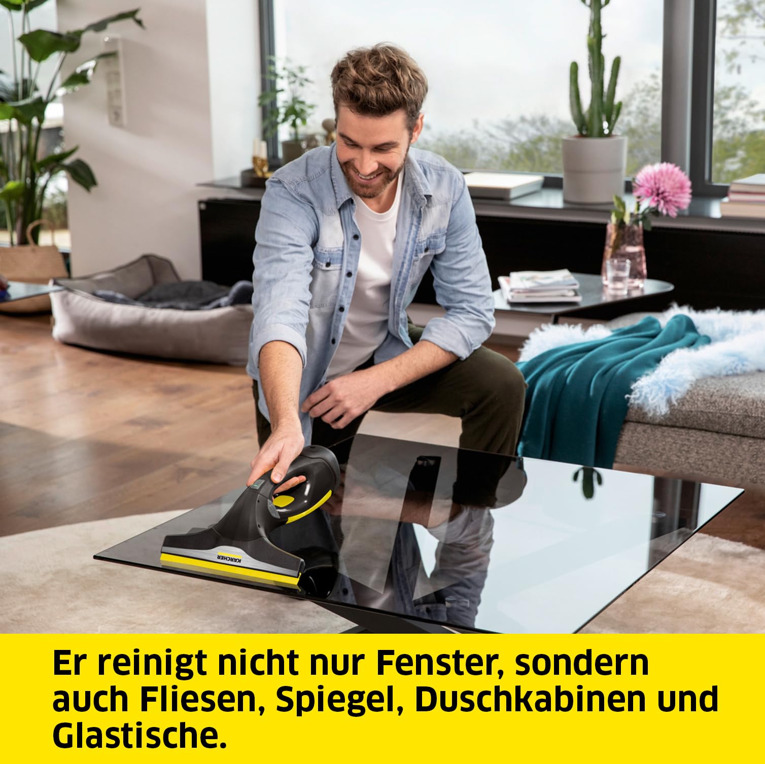 Kärcher Akku Fenstersauger WV 2 Black Edition (Akkulaufzeit: 35 min, 2X wechselbare Absaugdüsen - breit und schmal, Sprühflasche mit Mikrofaserbezug, Fensterreiniger-Konzentrat 20 ml)