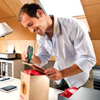Bosch Akku Heißklebepistole GluePen (Micro USB Ladgerät, 4x Kleber Ultrapower, Karton, 3,6 Volt)