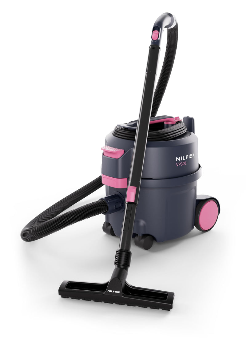 Nilfisk VP300 HEPA Pink T EU (Gewerbesauger, niedriger Geräuschepegel, HEPA Filter, leicht, limitiert, robuster Ein/Aus-Schalter, inkl. Zubehör, Trockensauger) VP300 HEPA Pink T EU