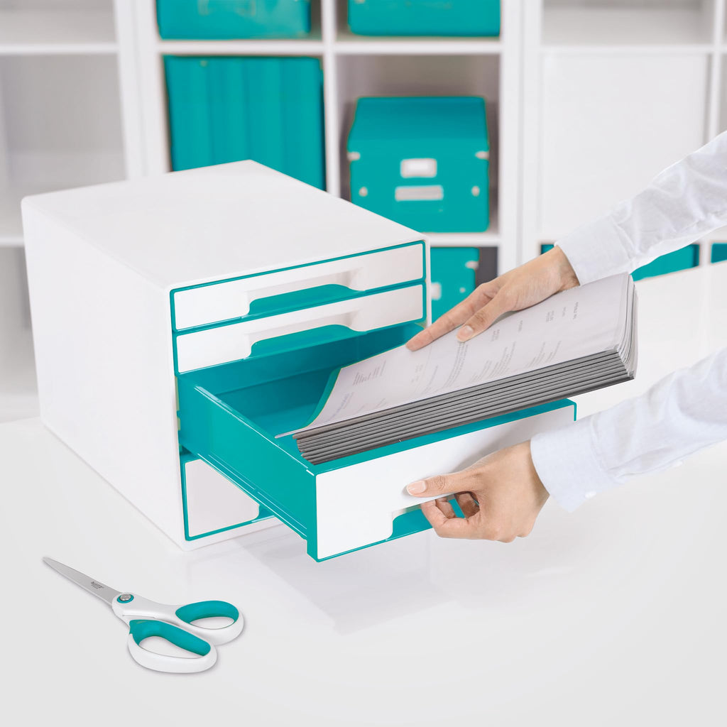 Leitz CUBE Schubladenbox mit 4 Schubladen, Weiß/Eisblau, A4, Inkl. transparentem Schubladeneinsatz, WOW, 52132036