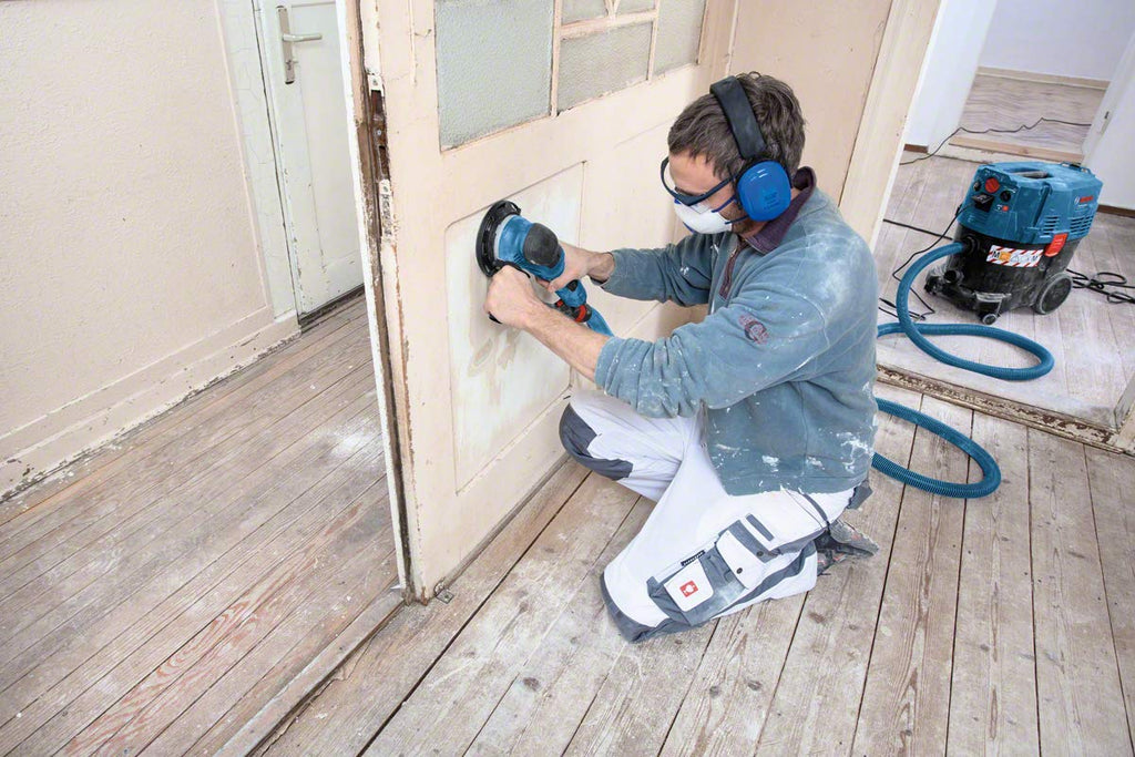 Bosch Professional Exzenterschleifer GET 75-150 (Leistung 750 W, Schleifteller-Ø: 150mm, L-BOXX)