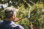 Fiskars PowerGear X Getriebe-Heckenschere, Antihaftbeschichtet, Hochwertige Stahl-Klingen, Länge: 63 cm, Schwarz/Orange, HSX92, 1023631