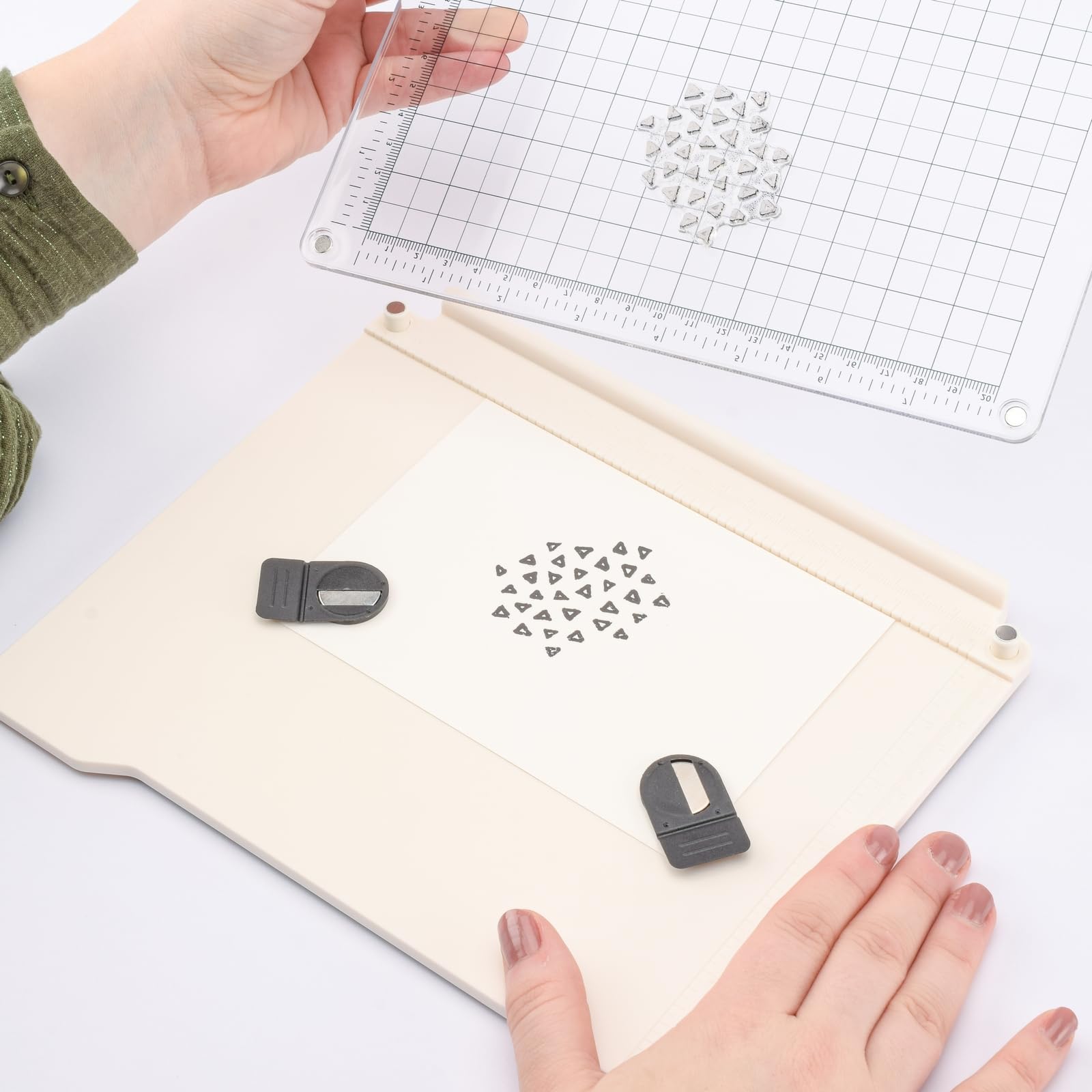 Vaessen Creative Stamp Easy+ Stempel Plattform, Zur genauen Positionierung von Stempeln für Clear Stamp Und Gummistempel, 220x166, Abnehmbare Stempelplatte