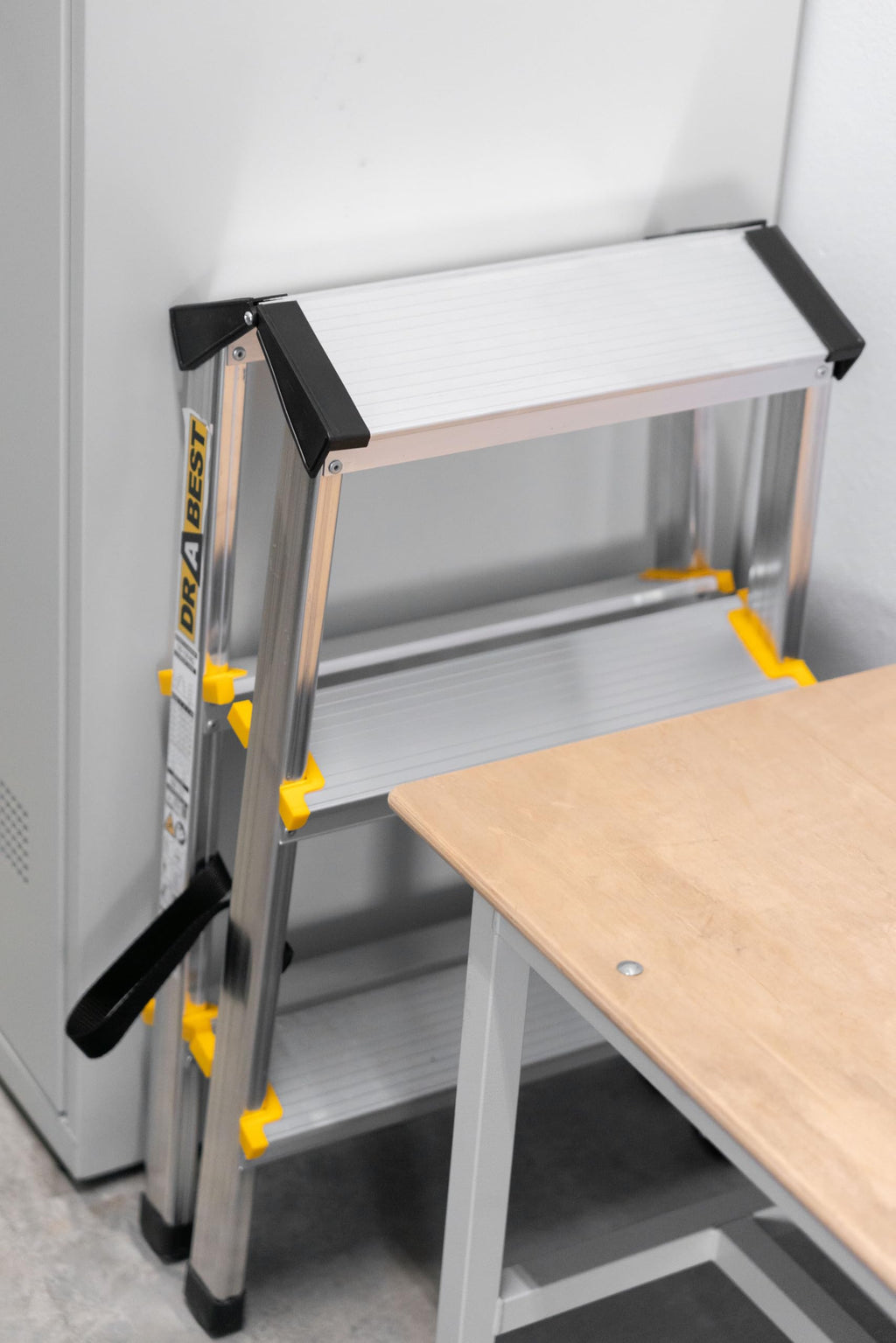 Drabest Klappleiter Leiter Klappbar 2 x 3 Stufen Alu Trittleiter Beidseitig bis 150 kg Belastbar Haushaltsleiter