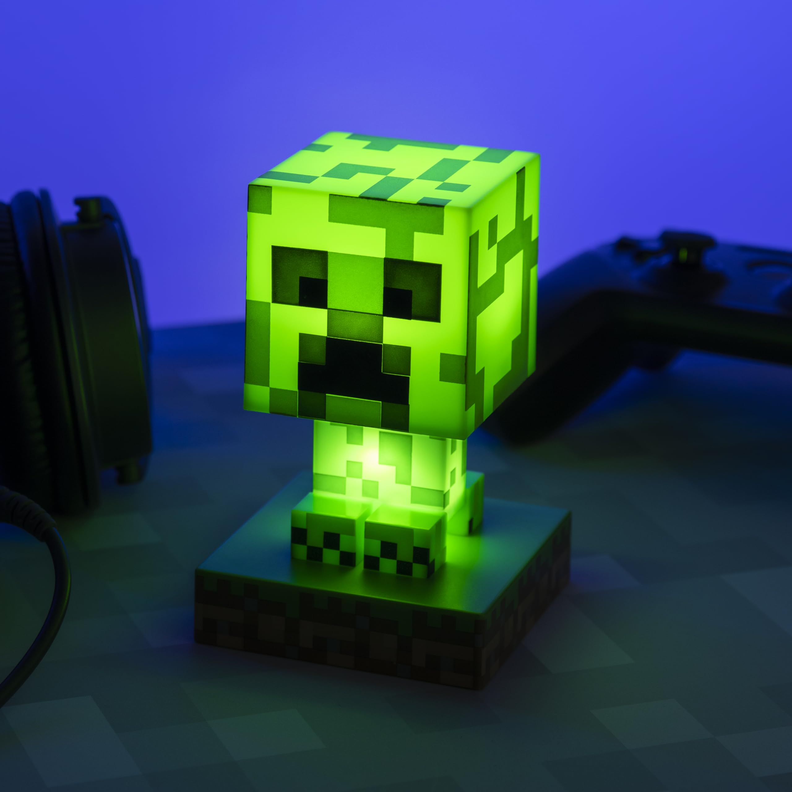 Minecraft Creeper Licht, 3D Lampe - Offiziell lizenziert, Nachtlicht - 12 cm hoch, Batteriebetrieben, Gaming-Raum & Schlafzimmerdeko, Grün